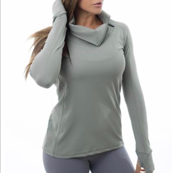 P'tula Tops - P’tula “Rosie” Pull Over